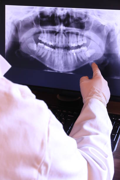 Best Emergency Broken Tooth Repair in Deep River Center, CT